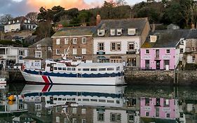 Padstow Escapes - Pajar Luxury Penthouse Apartment